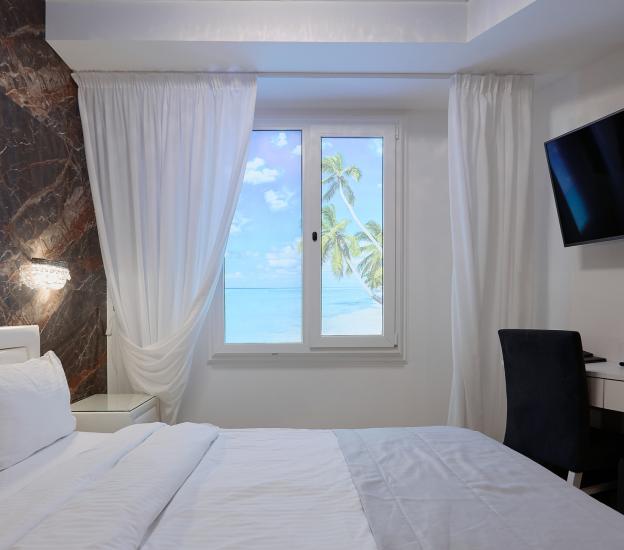 room thumbnail