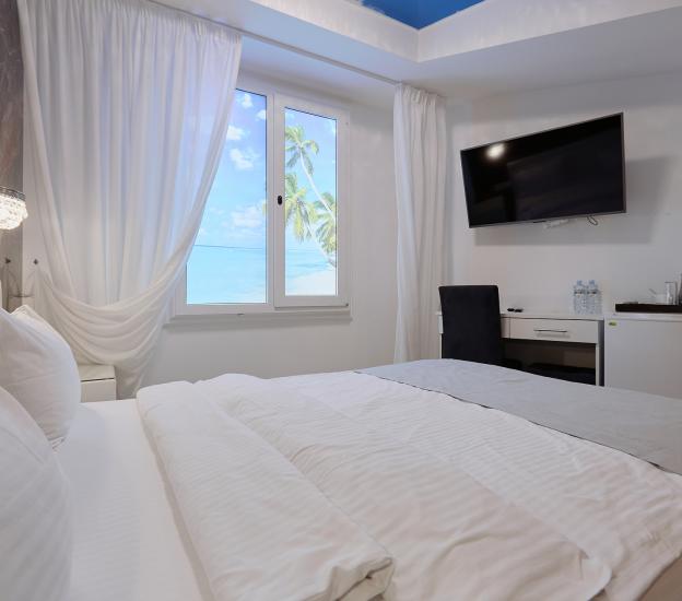 room thumbnail